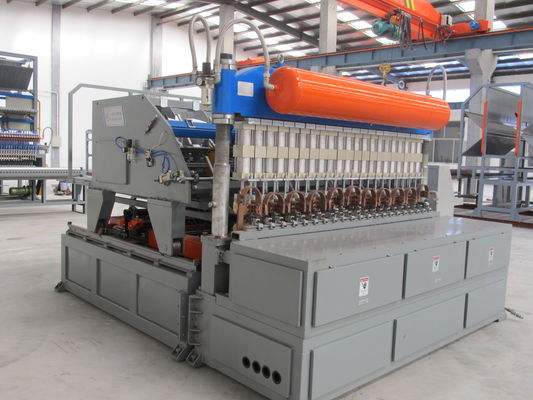 แผงก่อสร้าง 300mm Welded Wire Mesh Machine Automatic